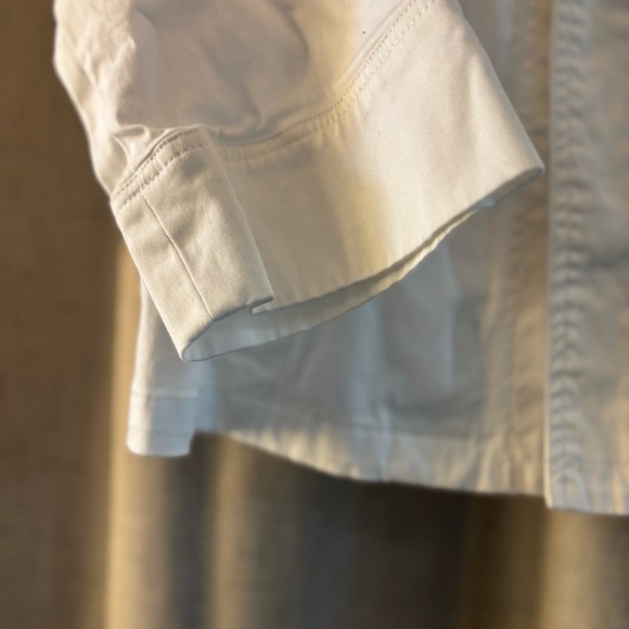 Christopher Banks Button White Jacket w/ Navy Buttons, Stretch  Pockets. Size L - Picture 10 of 10